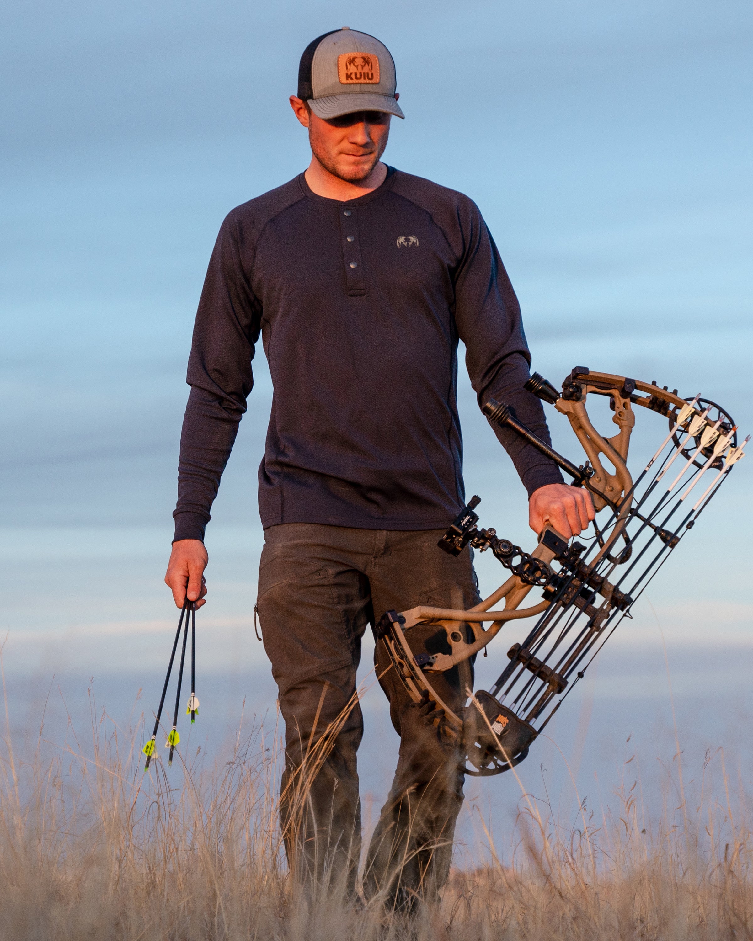 PRO Merino 200 Henley | Gunmetal - Image 4